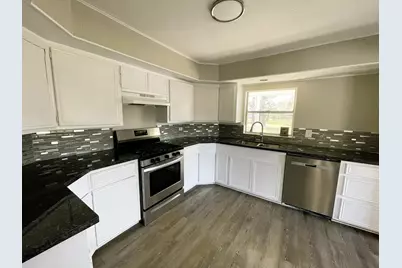 104 County Road 2401, Hull, TX 77564 - Photo 18