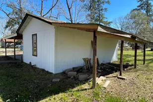 104 County Road 2401, Hull, TX 77564 - Photo 36