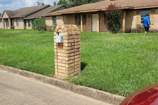 4730 Cartwright St, Beaumont, TX 77707 - Photo 2