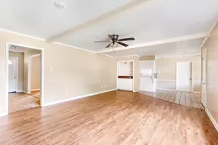5603 Mossy Timbers Dr, Humble, TX 77346 - Photo 10