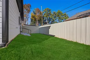 6063 Townsan Rd, Houston, TX 77396 - Photo 40