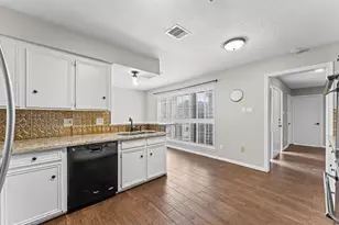 7731 Quail Meadow Dr, Houston, TX 77071 - Photo 14