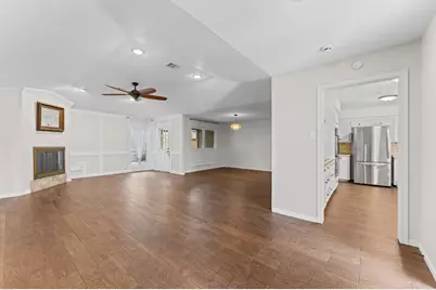 7731 Quail Meadow Drive, Houston, TX 77071 - Photo 4