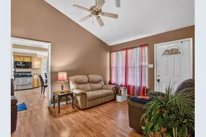 1019 Lamar Street, Liberty, TX 77575 - Photo 8