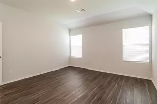 14012 Lahontan Dr, Conroe, TX 77384 - Photo 10