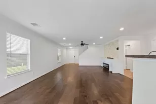 15323 Trinity Meadow Dr, Houston, TX 77489 - Photo 6
