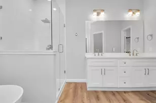2355 Hoskins Dr, Houston, TX 77080 - Photo 24