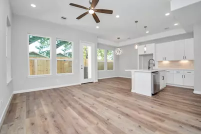 2355 Hoskins Drive, Houston, TX 77080 - Photo 4