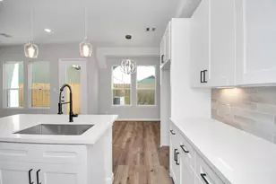 2355 Hoskins Dr, Houston, TX 77080 - Photo 14