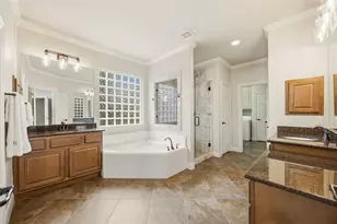 15711 Sandy Falls Ct, Houston, TX 77044 - Photo 16