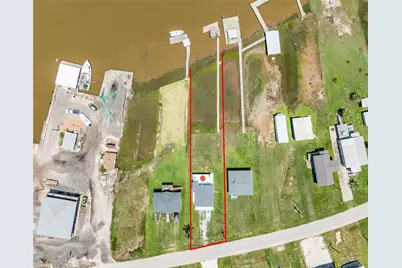 1214 County Road 201, Sargent, TX 77414 - Photo 6