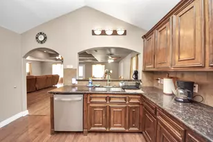 15443 W Loop Dr, Plantersville, TX 77363 - Photo 12
