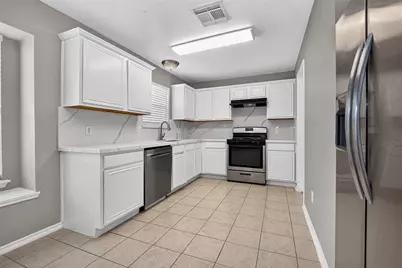 9707 Royal Crest Way, Houston, TX 77083 - Photo 12