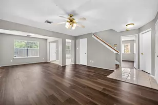 9707 Royal Crest Way, Houston, TX 77083 - Photo 4