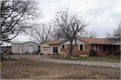 801 N Main Street, Dodd City, TX 75438 - Photo 2