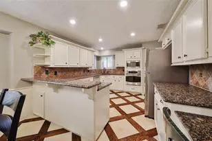 17007 Windrow Dr, Spring, TX 77379 - Photo 14