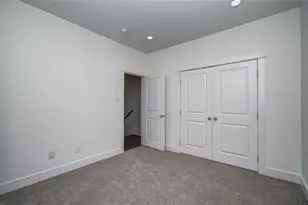 556 Janisch Rd, Houston, TX 77018 - Photo 14