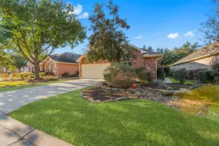 23 Arcadia Way, Conroe, TX 77384 - Photo 2