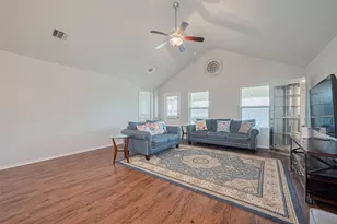 21018 Whitehaven Bluff Trail, Katy, TX 77449 - Photo 6