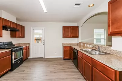 5542 Latta Plantation, Katy, TX 77449 - Photo 1