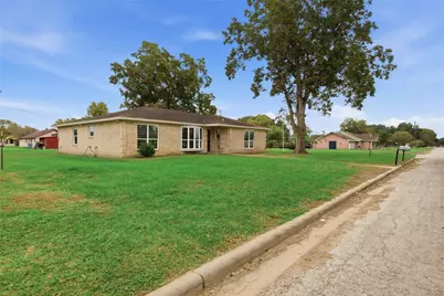 436 7th Street, Hempstead, TX 77445 - Photo 4