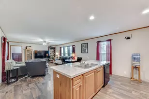 232 S Kerr Rd, Wharton, TX 77488 - Photo 10