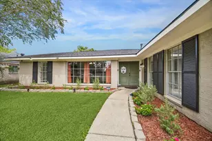2703 Newman, Liberty, TX 77575 - Photo 2