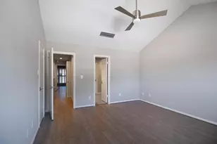 913 Memorial Village Dr, Houston, TX 77024 - Photo 22