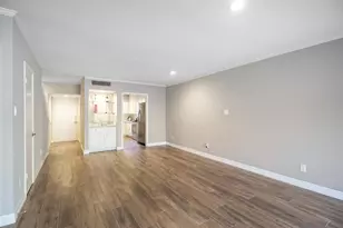 913 Memorial Village Dr, Houston, TX 77024 - Photo 14