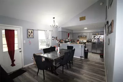 4705 30th Street E, Dickinson, TX 77539 - Photo 6