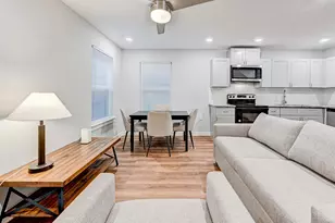 1017 North Ln, Houston, TX 77088 - Photo 6