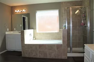 13915 Early Dew Ct, Houston, TX 77045 - Photo 16