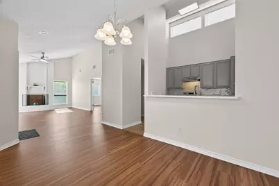 11635 Twinridge Lane, Houston, TX 77099 - Photo 10