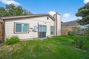 11635 Twinridge Ln, Houston, TX 77099 - Photo 34