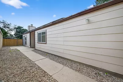 11635 Twinridge Lane, Houston, TX 77099 - Photo 4