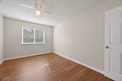 11635 Twinridge Lane, Houston, TX 77099 - Photo 18