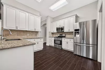 18015 Oak Cottage Court, Richmond, TX 77407 - Photo 20