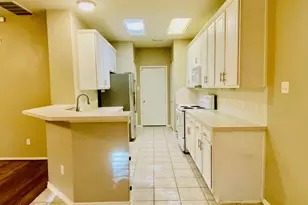 23 Summer Haze Cir, The Woodlands, TX 77382 - Photo 6