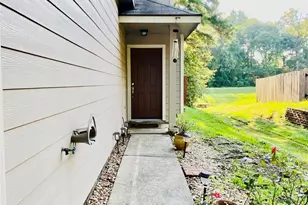 23 Summer Haze Cir, The Woodlands, TX 77382 - Photo 2