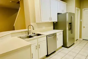 23 Summer Haze Cir, The Woodlands, TX 77382 - Photo 8