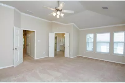 62 E Pipers Green Street, The Woodlands, TX 77382 - Photo 14