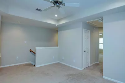 62 E Pipers Green Street, The Woodlands, TX 77382 - Photo 12