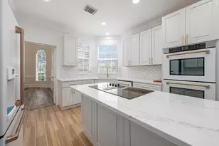 7921 Capri Cir, Houston, TX 77095 - Photo 12