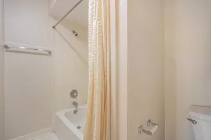 7921 Capri Cir, Houston, TX 77095 - Photo 36