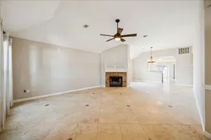 4305 Plover Dr, Seabrook, TX 77586 - Photo 6