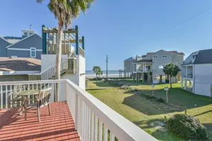 4231 Pelican Ln, Galveston, TX 77554 - Photo 16