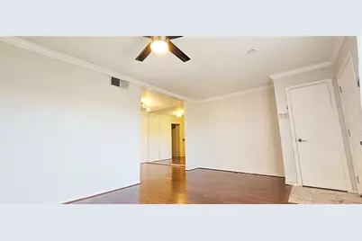 11550 Chimney Rock Road #205, Houston, TX 77035 - Photo 6