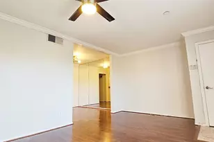 11550 Chimney Rock Rd, Houston, TX 77035 - Photo 6