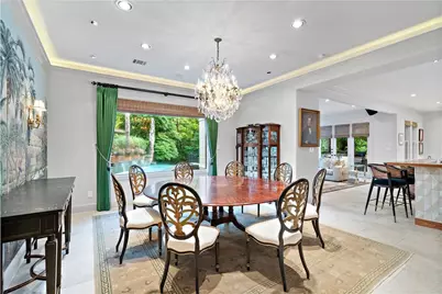 422 Pinewold Drive, Houston, TX 77056 - Photo 12