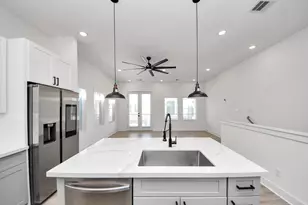 3010 Jensen Springs Ln, Houston, TX 77026 - Photo 26